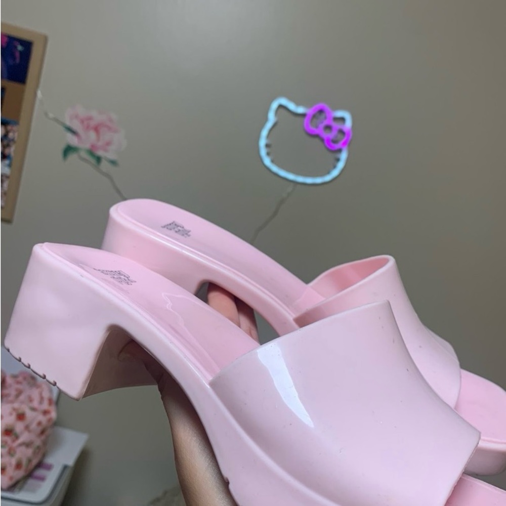Stylish Pink Women's Shoes